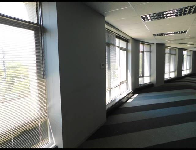 909M² OFFICE TO LET IN ILLOVO